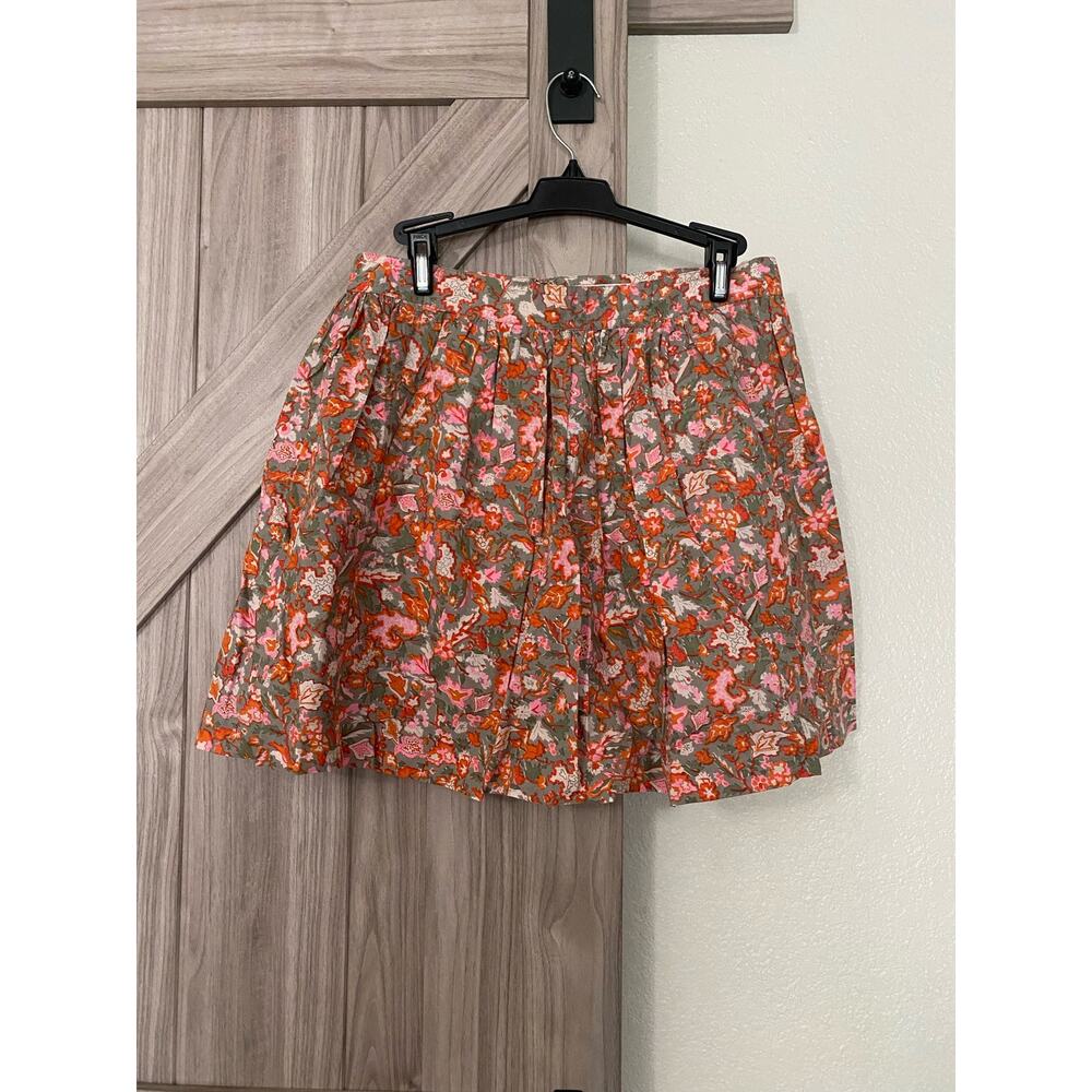 NWT  Madame A Paris floral mini skirt, size 38